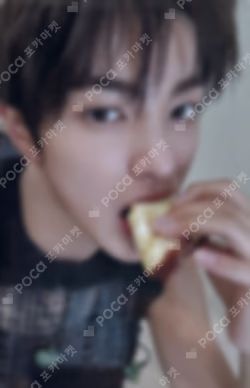 COLOR OUTSIDE THE LINES WEVERSE JAPAN LUCKY DRAW KEONHO photocard image