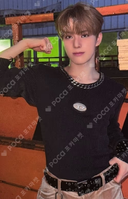 HOUSE OF TRICKY : WRECKING THE HOUSE BROADCAST JINSIK photocard image