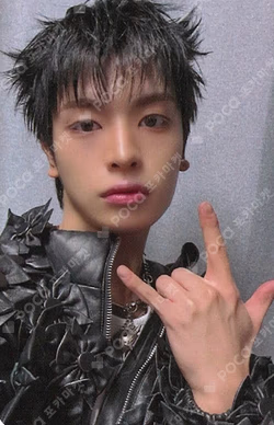 HOUSE OF TRICKY : WRECKING THE HOUSE APPLEMUSIC YECHAN photocard image