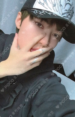 HOUSE OF TRICKY : WRECKING THE HOUSE TOKTOQ SET VER. xikers OFFICIAL PLATFORM JUNGHOON photocard image