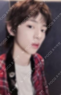 COLOR OUTSIDE THE LINES YIZHIYU LUCKY DRAW JUHOON photocard image