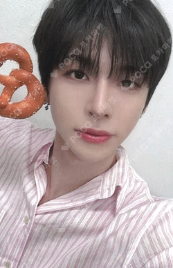 ONE QUESTION K-MONSTAR