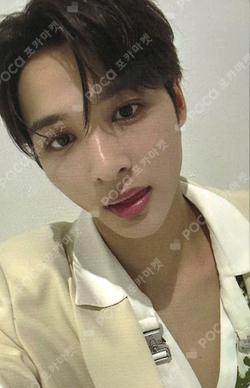 Feast MACKIAH photocard image