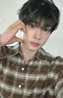 MY PRIDE Rising Star SHINYECHAN photocard image