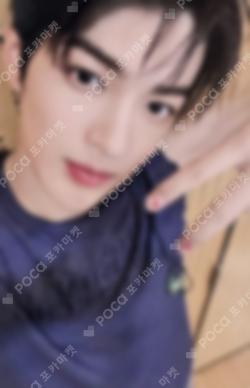 COLOR OUTSIDE THE LINES YIZHIYU LUCKY DRAW KEONHO photocard image