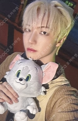 HOUSE OF TRICKY : WRECKING THE HOUSE MAKESTAR JUNGHOON photocard image