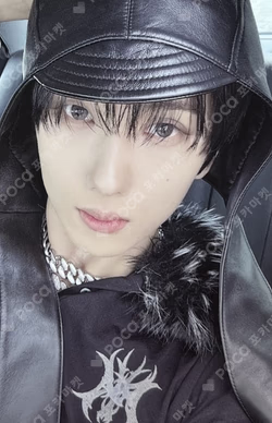 Beat It Up Sheriff Ver. JISUNG photocard image