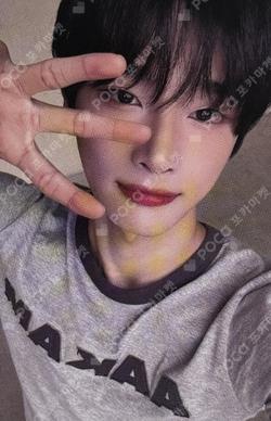 ONE FACT JUMP UP Ye Dam photocard image