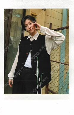 Wonderland Wonder Ver. YOOYONGHA photocard image