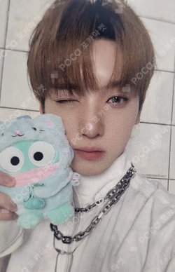HOUSE OF TRICKY : WRECKING THE HOUSE APPLEMUSIC YUJUN photocard image