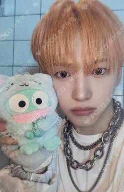 HOUSE OF TRICKY : WRECKING THE HOUSE APPLEMUSIC MINJAE photocard image