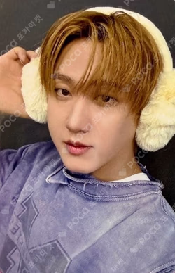 DO IT POP-UP STORE MERCH EVENT CHANGBIN photocard image