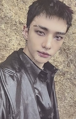 DO IT ACCORDION VER. HYUNJIN photocard image