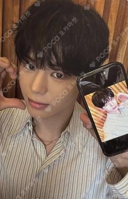 EVNNE Photo Exhibition [INTO THE LIGHT]ENTRY BENEFIT