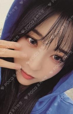 Moon Byul CONCERT TOUR [MUSEUM : village of eternal glow] IN SEOUL RANDOM TRADING CARD Moon Byul photocard image