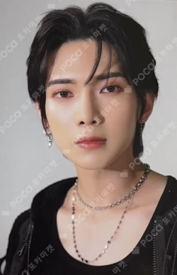 ATEEZ WORLD TOUR [THE FELLOWSHIP : BREAK THE WALL] IN JAPAN TRADING CARDS DECO SET