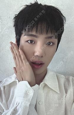 EVNNE Photo Exhibition [INTO THE LIGHT] PHOTOBOOK PARKJIHOO photocard image