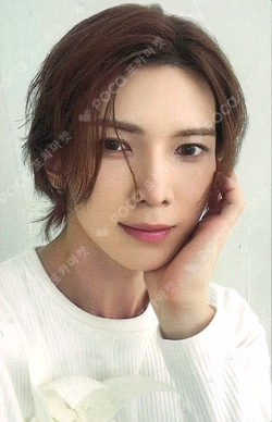 Ashes to Light ATINY EDITION YEOSANG photocard image