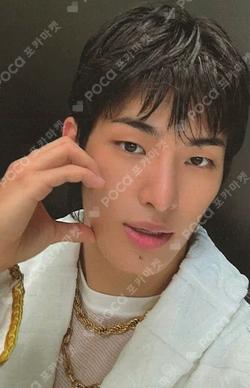 Trophy Classic ver. Yoon Ye Chan photocard image