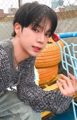 2025 VERIVERY FANMEETING ‘Hello VERI Long Time’ TRADING CARD