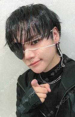 LOUD & PROUD SOUND WAVE SIYUN photocard image