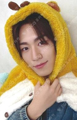 Trophy MAKESTAR Park Seok Joon photocard image