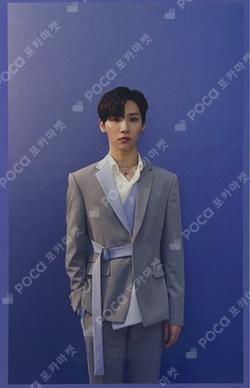 VIVID D VER. JEON WOONG photocard image