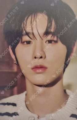 EVNNE Photo Exhibition [INTO THE LIGHT] TRADING CARD