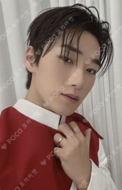 ATEEZ X ANITEEZ POP-UP EXHIBITION & STORE ANITEEZ IN THE CALLING WINDBREAKER JACKET