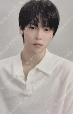 BOYS II PLANETArchive Exhibition ‘AFTER, JOURNEY’ HOLDER &  PHOTOCARD SET JANG HANEUM photocard image