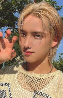 82DE MEMBERSHIP KIT Cho Seong Il photocard image