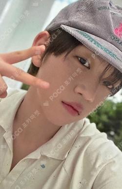 I did it. OLIVE YOUNG LUCKY DRAW KIMMINJAE photocard image