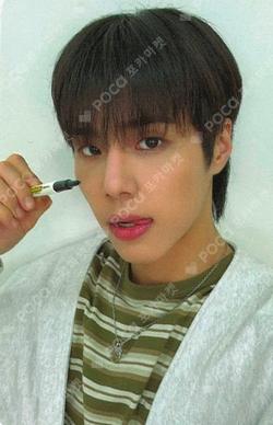 82MAJOR 3rd CONCERT [82MAJOR BOOM] PINBUTTON Hwang Seong Bin photocard image