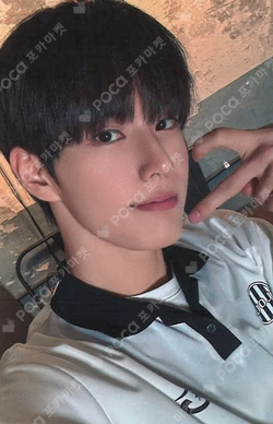 HOUSE OF TRICKY : WRECKING THE HOUSE POP-UP LUCKY CHARM TRADING CARD JINSIK photocard image