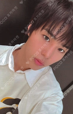 Trophy Classic ver. Hwang Seong Bin photocard image