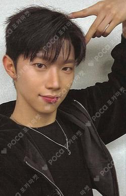 HOUSE OF TRICKY : WRECKING THE HOUSE TRICKY ver. HYUNWOO photocard image