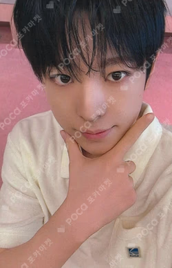 NCT YUSHI photocard image