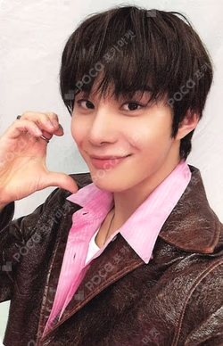 SMTOWN LIVE 2025 in SEOUL MP3 PLAYER SET JUNGWOO photocard image