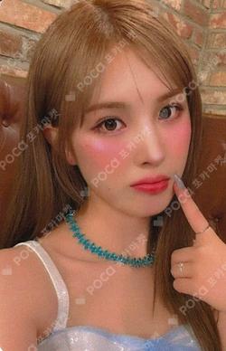 Bliss EVERLINE POP-UP STORE MINI L HOLDER LEE JAEHEE photocard image