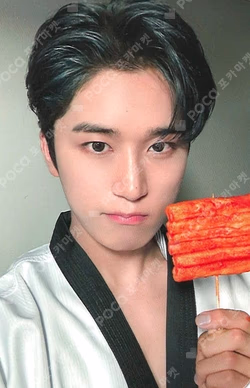 2025 Idol Star Athletics Championships JunWoo photocard image