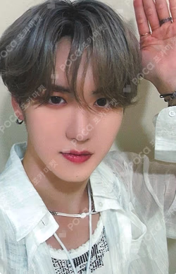 Youth Chapter 3 : ROMANTIC YOUTH fromm store