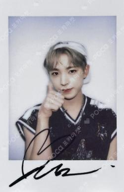 NCT YUSHI photocard image