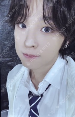 COLOR Photobook Ver. YIZHIYU