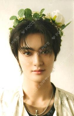 CRAVITY 5th Anniversary Photo Book Classic ver. TAEYOUNG photocard image