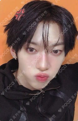 LOUD & PROUD EVERLINE KAMDEN photocard image