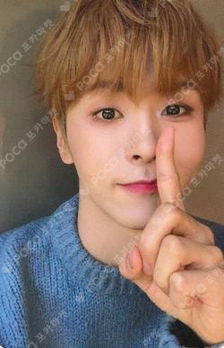 NEW CHAPTER : LUCEAT POP-UP STORE EVERLINE TOP LOADER YOOJUN photocard image