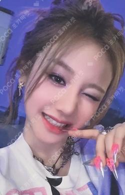 WE GO UP WITHMUU PHARITA photocard image