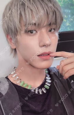 blackout ticket ver. Seung Ho Song photocard image