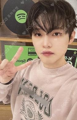 Go Back To The Future SHOPEE CHENLE photocard image