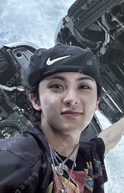 Beat It Up Sheriff Ver. MARK photocard image